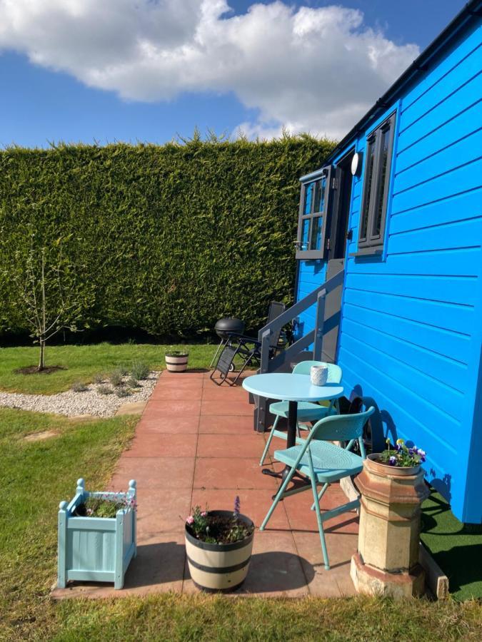 Atlantic Way Shepherd Hut Moville Exterior photo